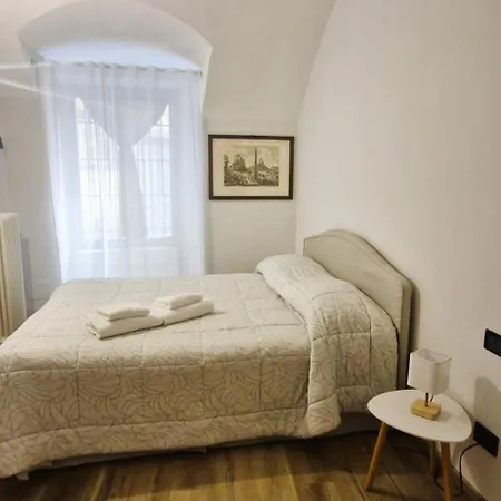 Il Cortile Di Luy * Bergamo